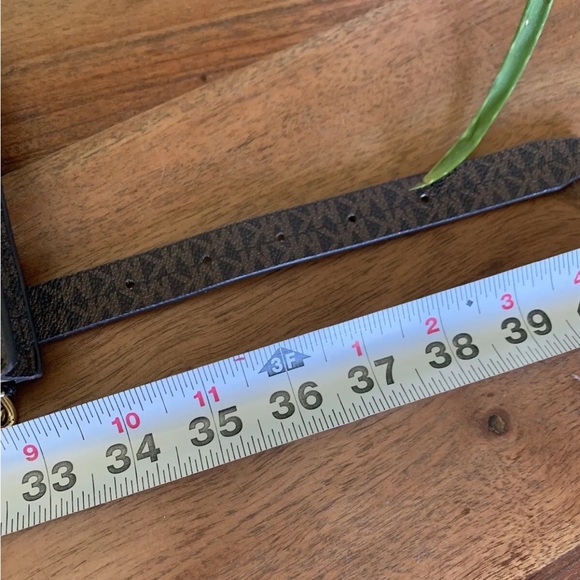 Michael Kors Bags Michael Kors Belt Bag With Gold Chain Zipper With